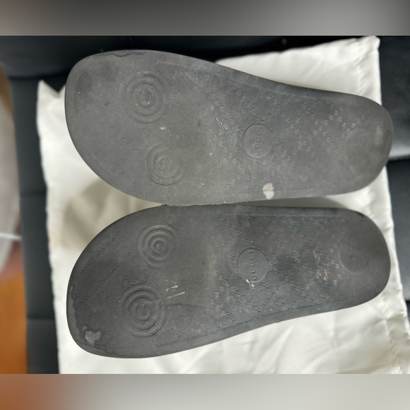 Gucci Authentic Slides - Picture 4 of 5